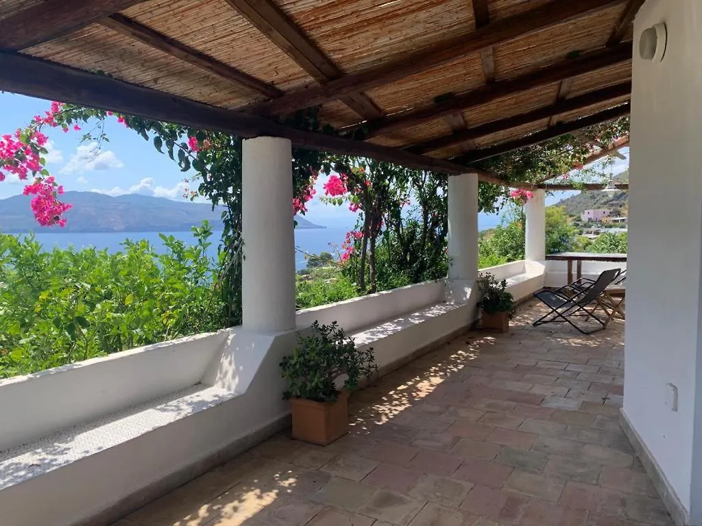 Dom wakacyjny Willa La Casa Di Tommy - Santa Marina Salina